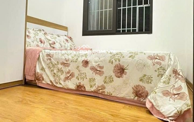 CHÍNH CHỦ BÁN NHÀ PHỐ CHÙA LÁNG DT: 45M2 TT 2 GIÁ 1.78 TỶ Đ/C : 1194 /61 PHỐ ĐƯỜNG LÁNG HÀ NỘI.