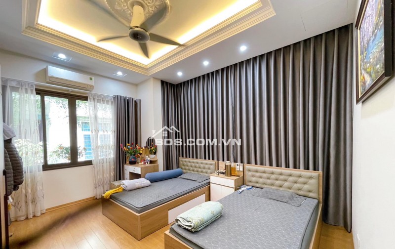 HOT!Siêu phẩm Phan Đình Giót,Thanh Xuân-75m2,Lô góc,ôtô, nội thất VIP,SĐCC