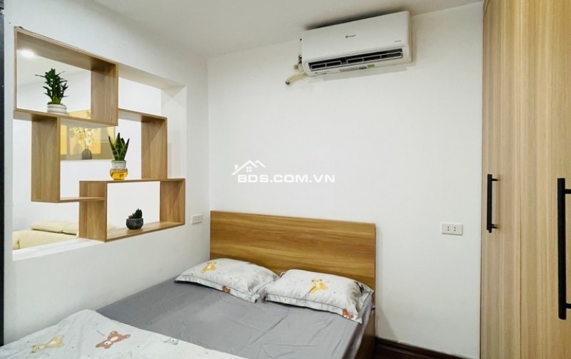 1.98 tỷ, 02 ngủ, tập thể tầng 3, vị trí vip, 02 mặt ngõ, ô tô đỗ cửa - ở cực vip