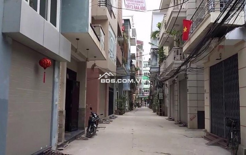 BÁN GẤP NHÀ Ở LÊ THANH NGHỊ HAI BÀ TRƯNG 50M2 5 TẦNG NGÕ THÔNG RỘNG GIÁ CHƯA ĐẾN 6 TỶ