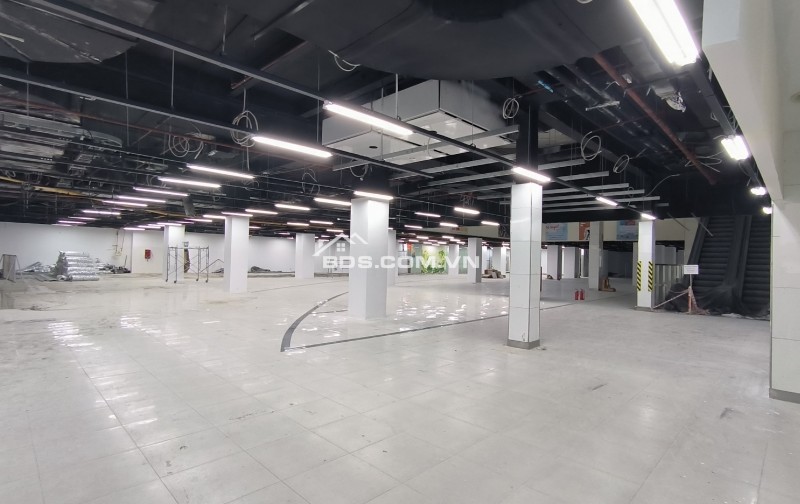 Cho thuê văn phòng chuyên nghiệp 100m2, 200m2, 330m2 tại tòa MIPEC, 229 Tây Sơn, quận Đống Đa, 10$/m2