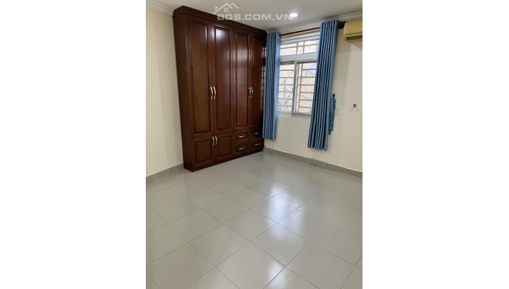 Cho thuê Nhà đường Nguyễn Văn Linh Q7 DT160m2 gồm 1 trệt 1 lầu + 4PN chỉ 20tr/th. Lh:0389796570.