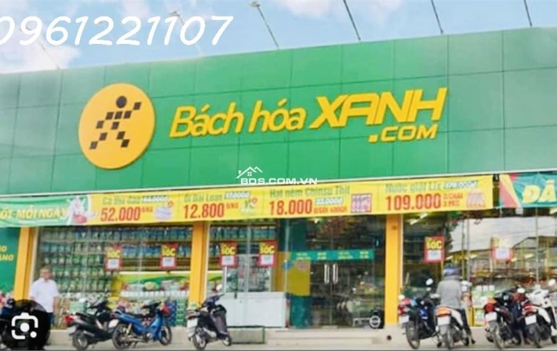 bán gấp nhà ngay chợ và trường học sổ riêng thổ cư