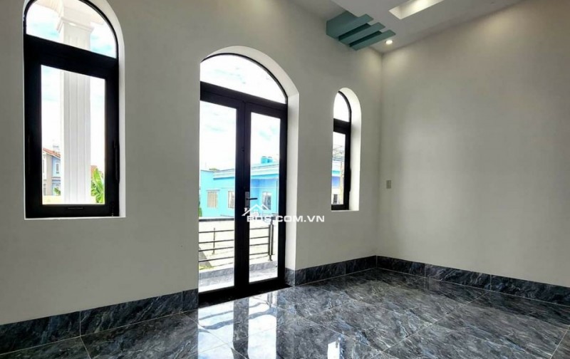 CHỈ 4.5 TỶ SỞ HỮU NGAY 90M2 NHÀ MẶT PHỐ KHÁ ĐẸP, TRONG KHU NAM VIỆT Á, NGŨ HÀNH SƠN