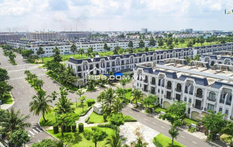 Nhà phố liền kề LAVILLA GREEN CITY - Mái Ấm Trong Tầm Tay. 100m 1T2L 3.9 tỷ. Lh:0902514959