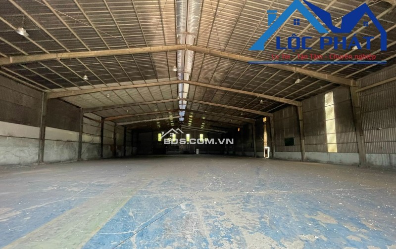 Cho thuê xưởng 2.200m2 P Phước Tân, TP Biên Hòa, Đồng Nai giá 85tr