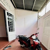 Chỉ 1.95 tỷ, giá bất ngờ. KHÔNG LỘ GIỚI, KHÔNG QUY HOẠCH - CÓ SỔ RIÊNG, gần chợ Hóc Môn.