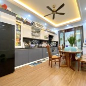Chính chủ bán nhà Phú Diễn 52m2, MT 5.8m, lô góc, giá nhỉnh 8 tỷ