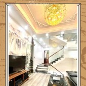 Nhà đẹp giá rẻ Khu Phân Lô Lê Hồng Phong