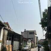 Bán đất Đông Dư thôn 8 cực đẹp, tiềm năng -50m2 mt 4m view trực diện Vinperl Land.0982852808