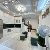 BÁN GẤP CCMN DƯƠNG QUẢNG HÀM DÒNG TIỀN CAO GẦN ĐƯỜNG LỚN 5 TẦNG 9 PHÒNG GIÁ CHỈ 7,5 TỶ