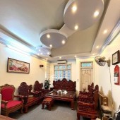 BÁN NGAY NHÀ Ở PHƯƠNG MAI ĐỐNG ĐA 45M2 PHÂN LÔ Ô TÔ TRÁNH MÀ CHỈ NHỈNH 9 TỶ