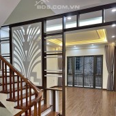 BÁN NHÀ CẦU GIẤY - DT 45M- 5TẦNG + GIÁ  NHỈNH 7 TỶ