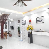 NHÀ ĐẸP SẴN Ở GIÁ HỜI CHỈ 4.95 TỶ CHO 44M, NHÀ 4T, MT 4.3M TẠI TRƯƠNG ĐỊNH, BẠCH MAI, HÀ NỘI.