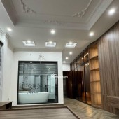 Cực hiếm nhà Gia Quất - Long Biên dân xây - 48m² x 3 tầng x MT 4m8.