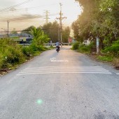 - Ra nhanh lô đất thổ cư - mặt tiền lộ - gần chợ - gần thị trấn