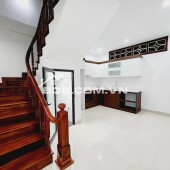 Bán nhà Hoàng Quốc Việt,Phùng Chí Kiên, Dt35m2, 4T,MT4m Giá nhỉnh 8 tỷ