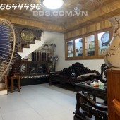 Bán Nhà Văn Trì, Chủ cần bán gấp. Nội thất sang trọng, 33m 4 tỷ
