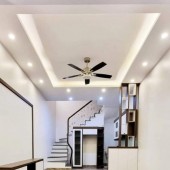 BÁN NHÀ CẦU GIẤY BA BƯỚC DA ĐƯỜNG LỚN - DT 45M- 5TẦNG + GIÁ  NHỈNH 7 TỶ