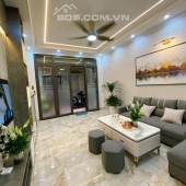 Bán gấp nhà mới gần ô tô,kinh doanh, Mỹ Đình Nam Từ Liêm. DT 45m², 6T MT 4m, giá 6,7tỷ.