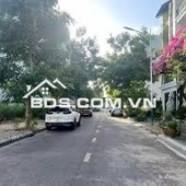 Bán đất Cự Khối 53m2 mặt tiền 6.7m giá đầu tư 4,7 tỷ có gia lộc