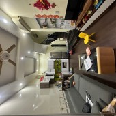 BÁN GẤP NHÀ NGÔ QUYỀN, HÀ ĐÔNG, Ô TÔ ĐỖ CỬA, NHỈNH 5 TỶ