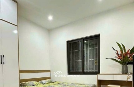 CHÍNH CHỦ BÁN NHÀ PHỐ CHÙA LÁNG DT: 45M2 TT 2 GIÁ 1.78 TỶ Đ/C : 1194 /61 PHỐ ĐƯỜNG LÁNG HÀ NỘI.