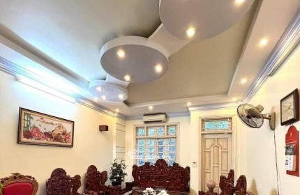 BÁN NGAY NHÀ Ở PHƯƠNG MAI ĐỐNG ĐA 45M2 PHÂN LÔ Ô TÔ TRÁNH MÀ CHỈ NHỈNH 9 TỶ