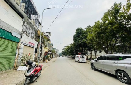 Phố Trạm , Long Biên . 100M x MT 5M . Lô Góc , Ô Tô Thông , Kinh Doanh . Giá 130Tr/m .