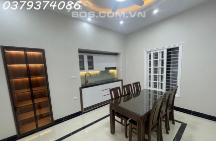 BÁN NHÀ NGUYỄN VĂN CỪ 55m2 5 TẦNG Ô TÔ TRÁNH NHAU, VỈA HÈ, VIEW THOÁNG VĨNH VIỄN