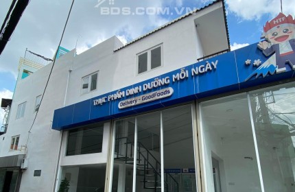 Sang nhượng mặt bằng nhà mặt tiền đường Nguyễn Cửu Vân, p17, Bình Thạnh.