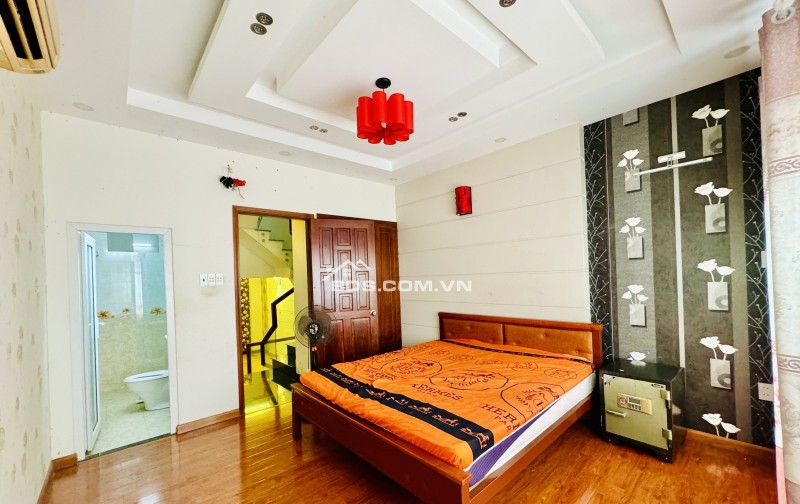 Bán nhà Gò Vấp, 50m2, 4 tầng, nhỉnh 6 tỷ.