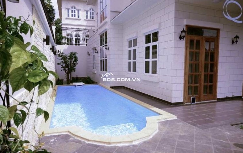 Siêu phẩm Villa Châu Âu Thảo Điền Quận 2, 3Lầu, 20x20, có hồ bơi, giá tốt