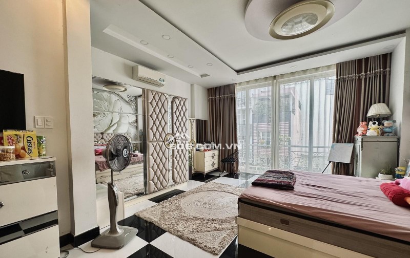 Nhà HXH 10M Phổ Quang sát CV Hoàng Văn Thụ 125M2 4 Tầng chỉ 26 Tỷ Tân Bình