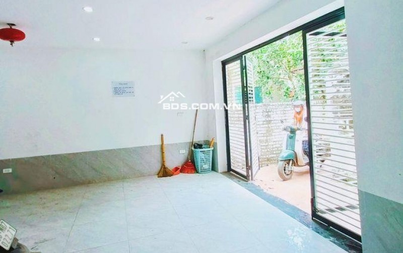 BÁN TOÀ CĂN HỘ DỊCH VỤ TRỊNH VĂN BÔ 60M2 x 6 TẦNG THANG MÁY - 10 PHÒNG KHÉP KÍN