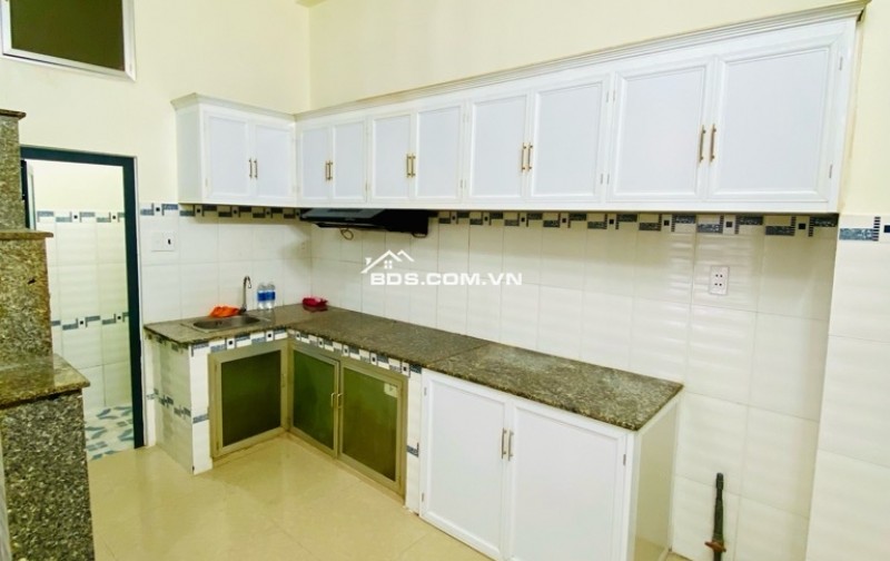 Nhà đẹp Nguyễn Văn Quá giáp GÒ VẤP_NGANG 5M, Rẻ 3TỶ...2 TẦNG,Sàn 80M2