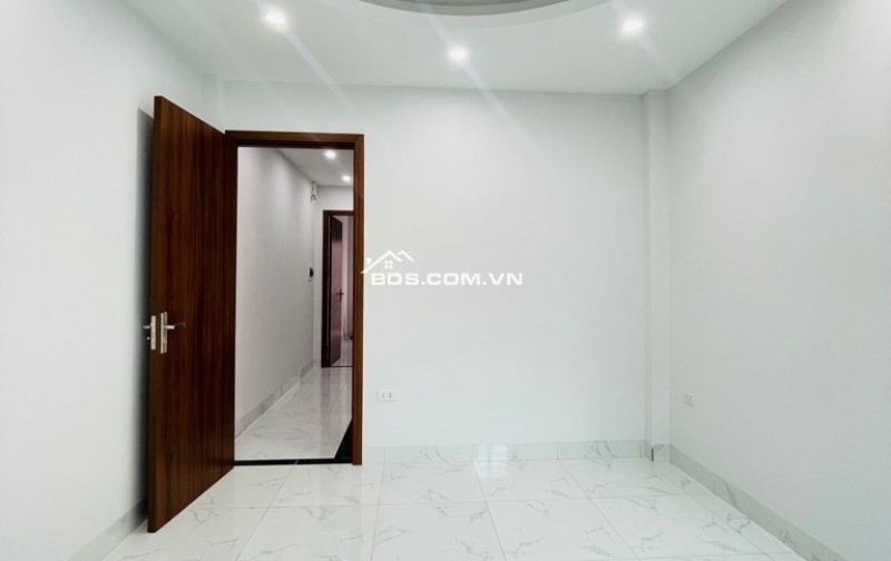 NHÀ XÂY MỚI THIẾT KẾ HIỆN ĐẠI, NGÕ NÔNG, BA GÁC ĐỖ CỬA, CÁCH Ô TÔ 15M, 38M2 GIÁ NHỈNH 3 TỶ