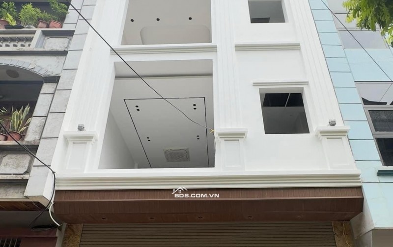 Minh Khai phân lô 60m2, ô tô tránh vỉa hè dừng đỗ, kinh doanh, 5 tầng thang máy, mtiền 6m quyền lực.