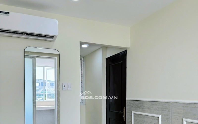 Cho thuê căn hộ 1PN full nội thất, có ban công, máy giặt riêng tại Phú Nhuận