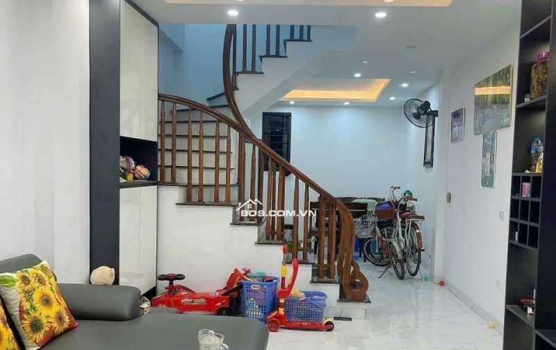 CHÍNH CHỦ CẦN BÁN CĂN NHÀ NGÔ QUYỀN - HÀ ĐÔNG 40m2 x 3T 5.6 Tỷ