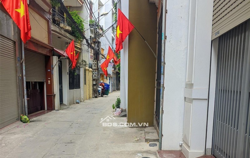 Chính chủ bán mảnh đất quân đội; ô tô vào nhà tại phố Yên Lạc Hà Nội