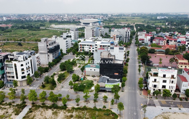 Bán đất view công viên phía Bắc sông Thiếp, vũng lõi Quận Đông Anh. 80m2, giá 16X nhỏ