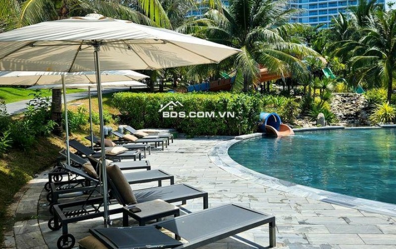 Bán biệt thự Movenpick cam ranh tặng chung cư view biển giá chỉ 19ty