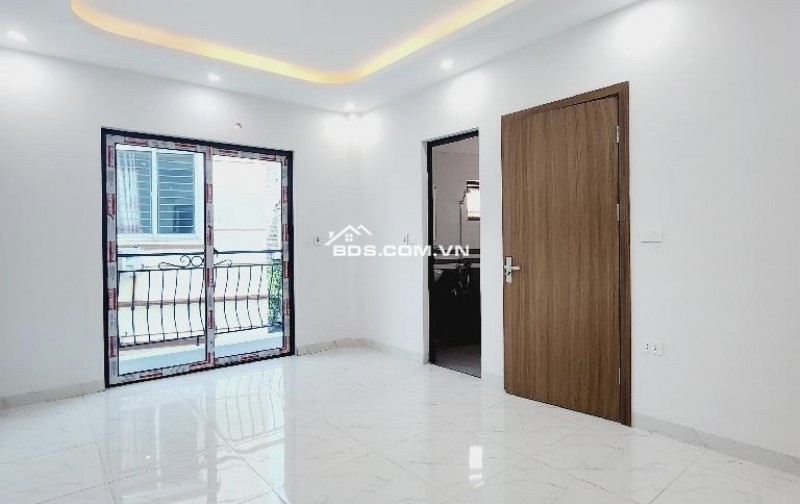 NHÀ 5 Tầng mới kings koong Ngay Phố nhổn, 4 bánh đỗ cửa, Lô Góc, Sát Vành Đai 3.5, bay Gấp