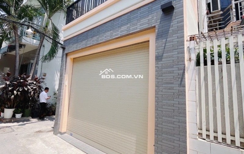 Bán nhà 2 lầu HXH Nguyễn Thị Xiếu, Tân Thuận Tây, Quận 7 - SHR, Hoàn công đủ - 4,2x16m nở hậu - Chỉ từ 6 tỷ - Hướng Nam