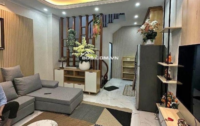 NHÀ ĐẸP 35M2 GIẢNG VÕ, BA ĐÌNH 6,2 TỶ FULL NỘI THẤT, NGÕ NÔNG.