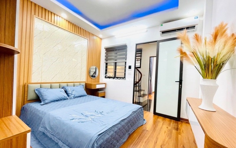 Ban nhà LK khu TĐC Ngô Thì Nhậm, 40m2, nhà 6 tầng mặt tiền 4m, 12,5 tỷ