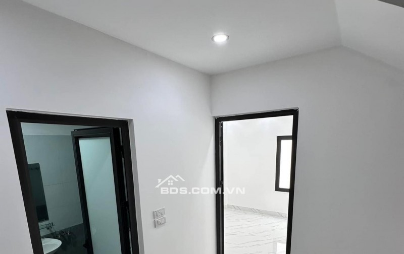 Căn Hoa Hậu! 37m2 x 3T,ô tô đến cửa,gần KĐT Đô Nghĩa,viện Nhi 2km