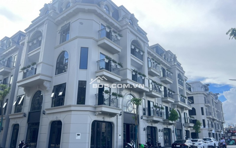 Khám Phá Cơ Hội Đầu Tư Đích Thực Tại Royal River City 80 Hạ Lý,Hồng Bàng,HP