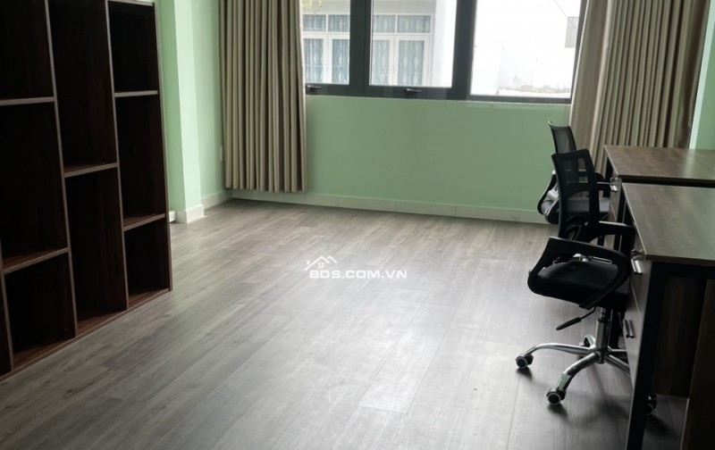 Văn Phòng Chính Chủ - Tại Lạc Long Quân Q, Tân Bình - DT 30m2 , Gía (PQL) LH 0705.197.871.